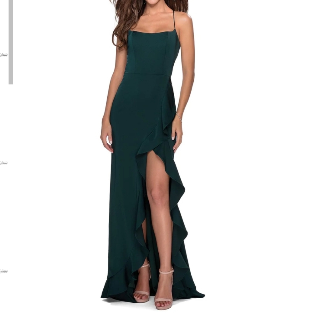 NWT La Femme Flutter Slit Trumpet Gown Emerald Green Lace Up Back 28294 Size 4